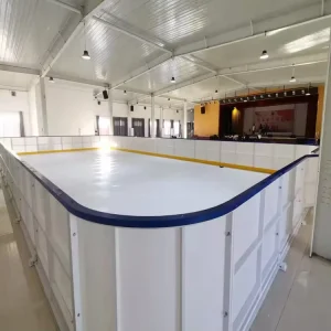 Artificial PE Durable Glossy Surface Ice Skating Rinks Curling Hockey Game Custom Cut Ice Rink Panels Barriers QIYUAN Brand