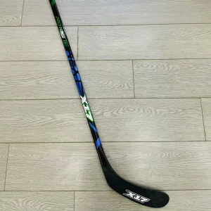 Customizable Carbon Fiber Ice Hockey Sticks Lightweight Durable OEM Factory Supply for Teams and Clubs