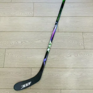 Customizable Carbon Fiber Ice Hockey Sticks Lightweight Durable OEM Factory Supply for Teams and Clubs