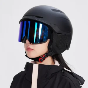 Factory CE-Approved Breathable Ski Helmet with Visor Adjustable Airflow System for Snowboarding