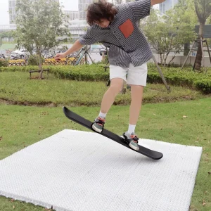 Indoor Artificial Snow Sports Surface Dry Slope Skiing Portable Ski Slope Mat Can Be Used for Practice