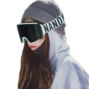 Professional UV400 Ski Goggles with Double Layer Anti Fog Lens Skiing Glasses for Men and Women Snow Goggles and Helmet
